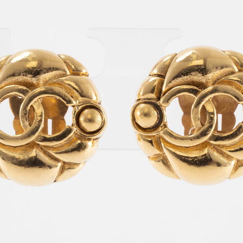 CHANEL Gold Logo Earrings - Picture 5 of 16